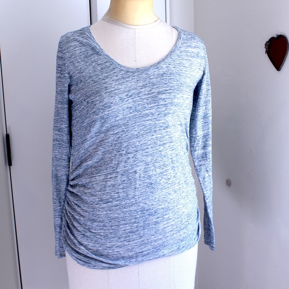 Old Navy Maternity Tshirt Medium Heather Gray - Picture 1 of 6